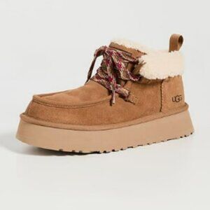 UGG Funkarra Cabin Cuff Boots Size 8